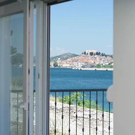 Ferienhaus Fur 11 Personen In Sibenik, Dalmatien Norddalmatien *